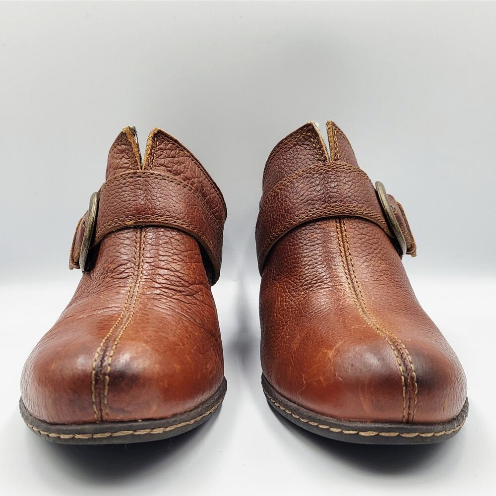 b.o.c. Born Concept Brown Leather Mule Clogs Cushioned Side Buckle Women's Sz 7